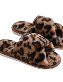 PLUSH PAWS SLIPPER