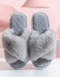 HAPPY FEET