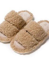THE DREAMY SLIPPER